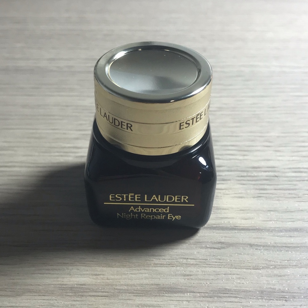 Estée Lauder eye cream